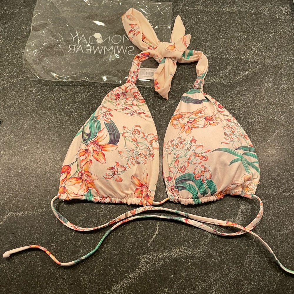 BRAND NEW Monday Swimwear Bikini- PEACH FLORAL TOP